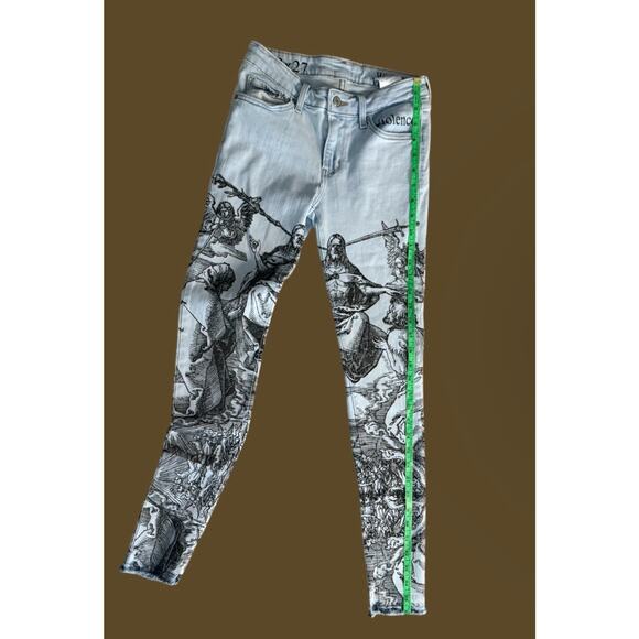 Vintage Levi’s Wicked Violence Light Blue Jeans With Handwritten Artwork Size 27 - Picture 5 of 11